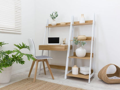 Carpy Desk Nakhlaa